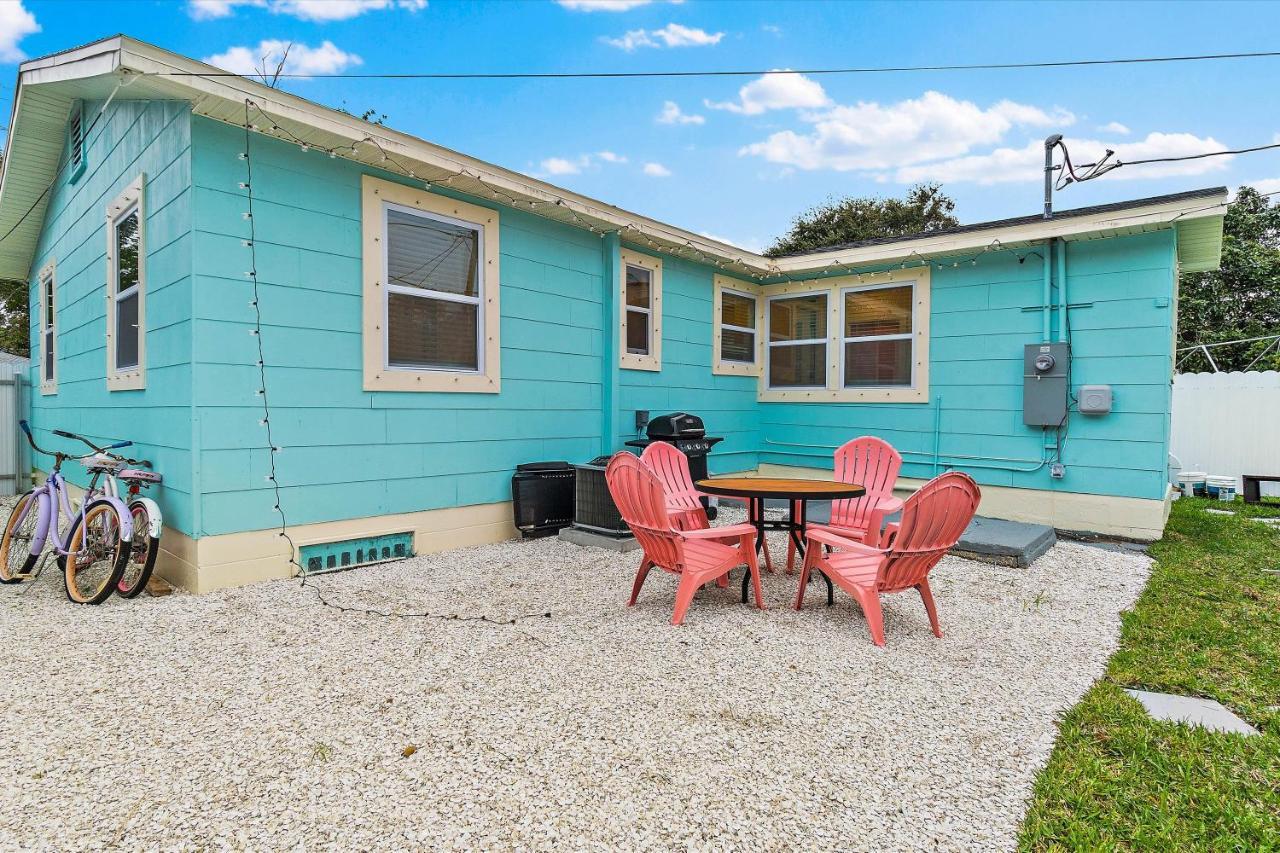Quaint Gulfport Beach Bungalow Sankt Petersburg Zewnętrze zdjęcie